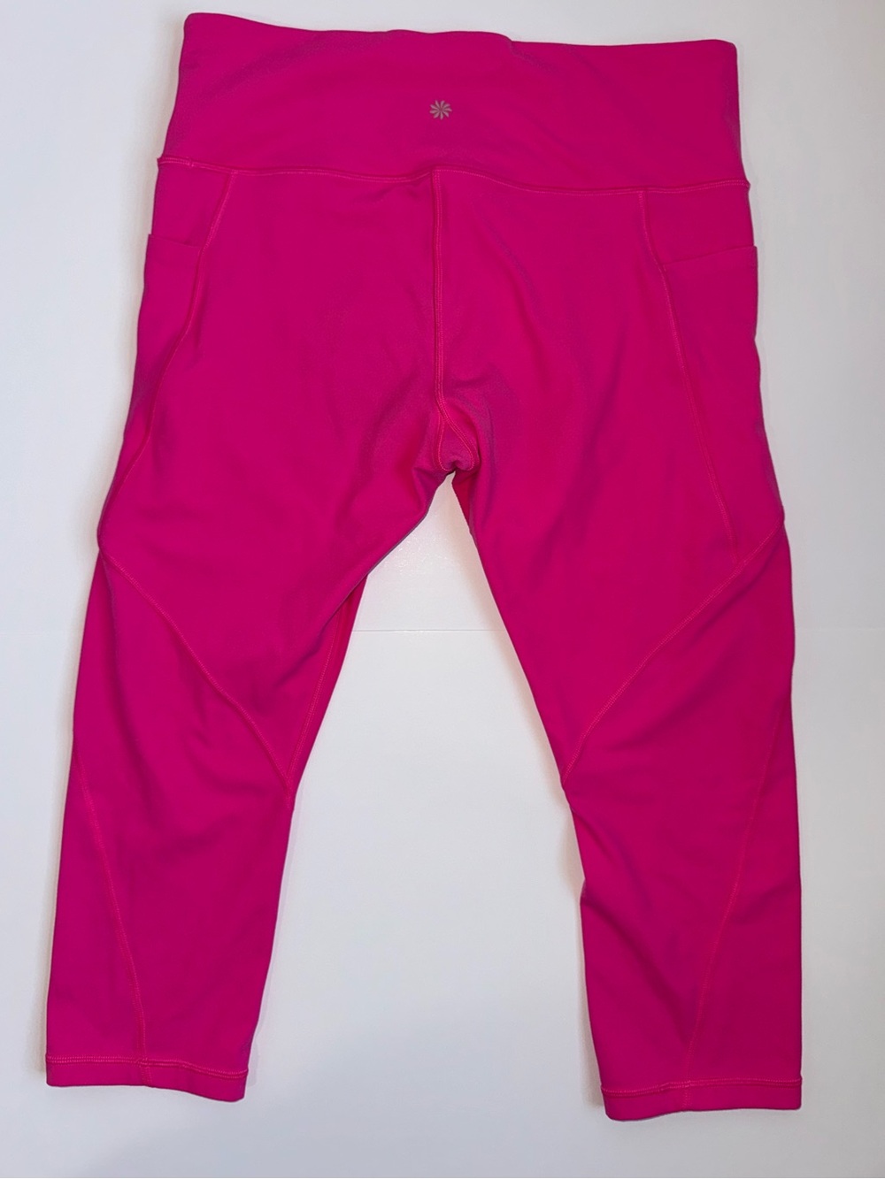 Athleta Hot Pink Capri Leggings Side Pocket Athletic Pants Size L